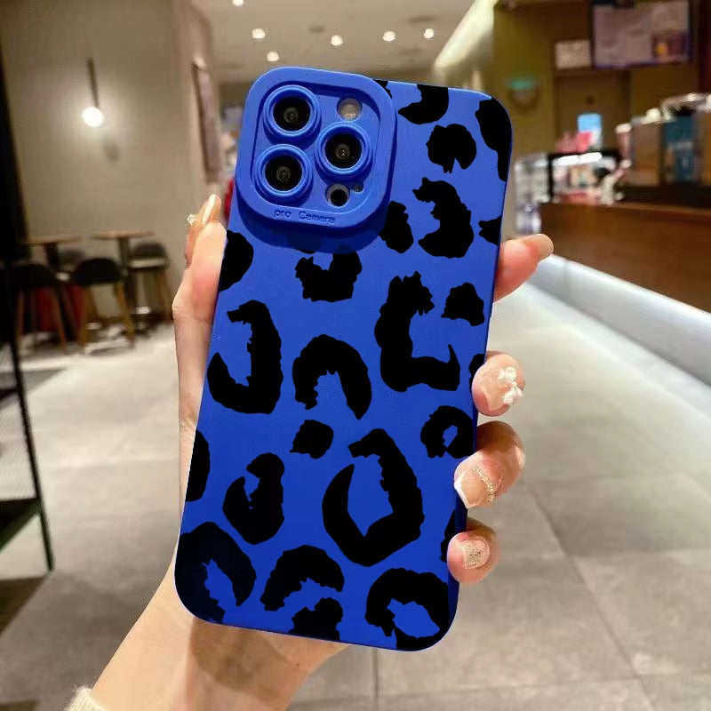 Stylish Leopard Print Camera Protection Case for iPhone 16, 17, and More - Full Coverage Design