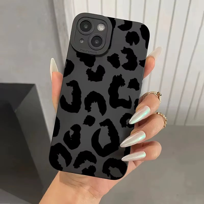 Stylish Leopard Print Camera Protection Case for iPhone 16, 17, and More - Full Coverage Design